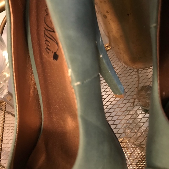 Blue Studded Platform High Heels - Picture 6 of 6